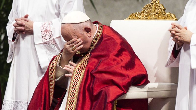 El papa Francisco lamenta la cantidad de guerras y conflictos en el mundo