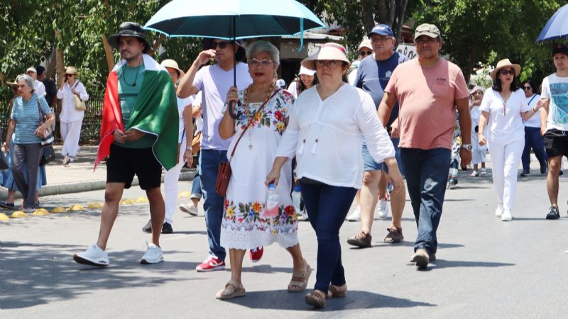 Así fue la marcha en defensa de la SCJN en Mérida: ''La Corte no se toca''